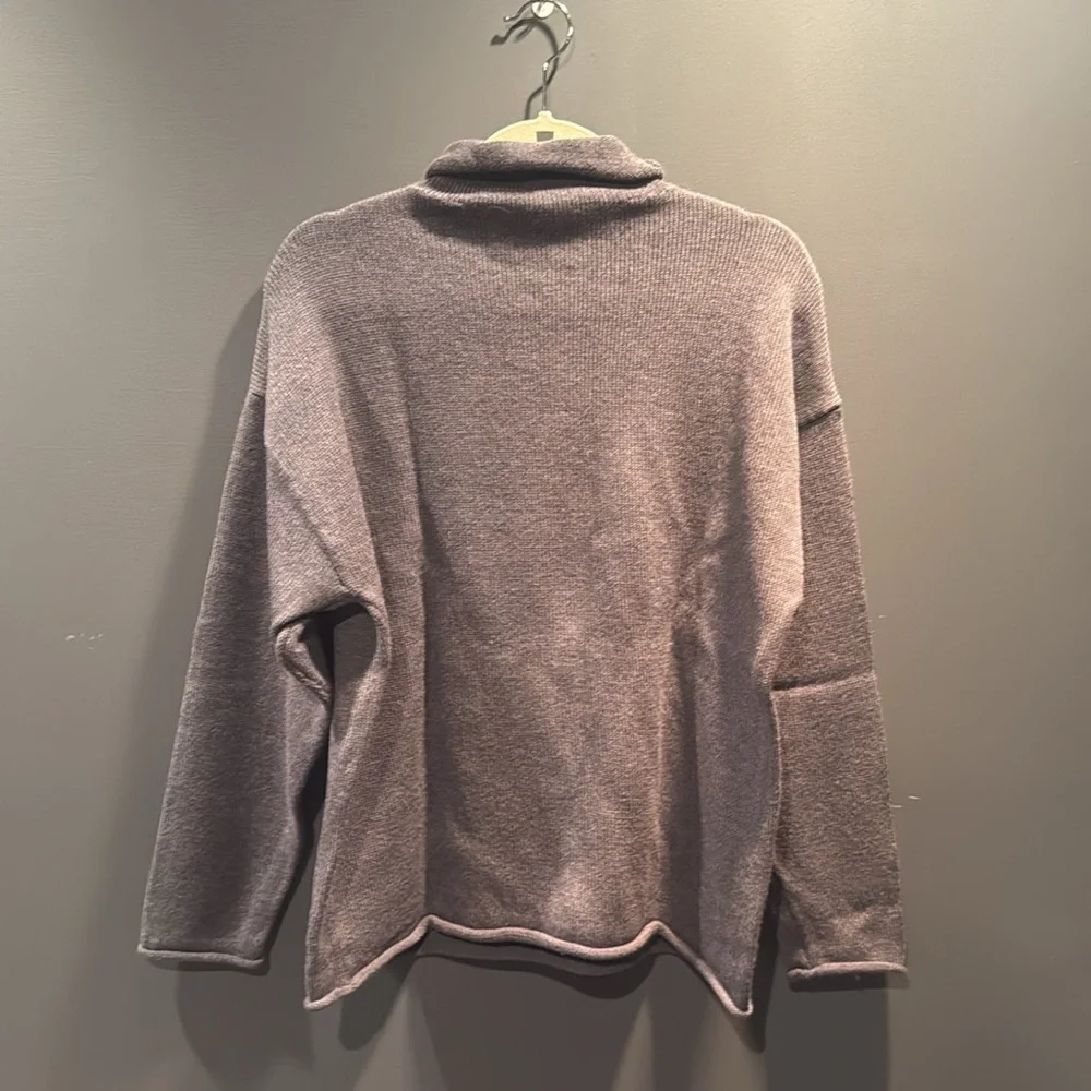 Aritzia The Group by Babaton Sweater - Picture 2 of 3